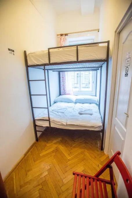 Keleti Apartment City Center Big Flat Bedroom Private Use Будапеща Екстериор снимка