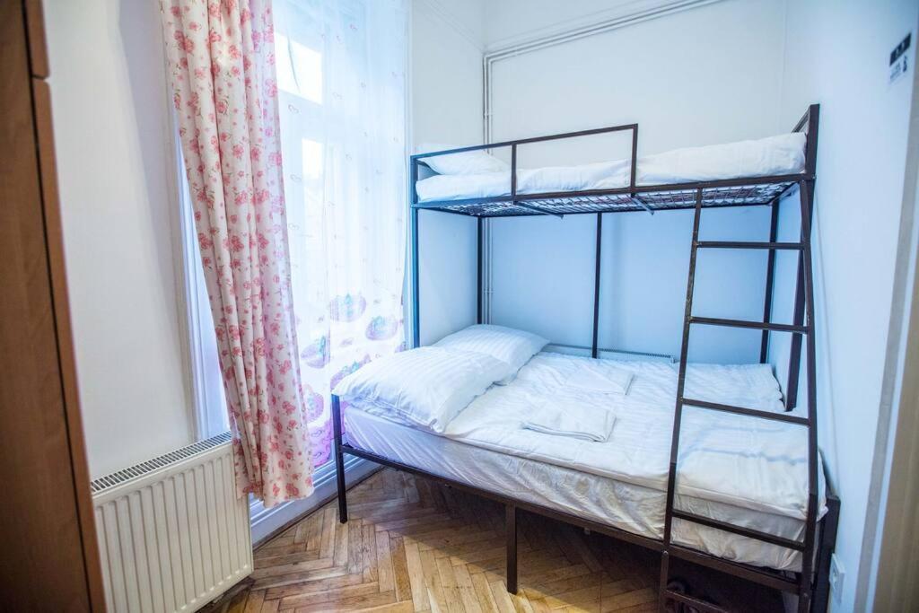 Keleti Apartment City Center Big Flat Bedroom Private Use Будапеща Екстериор снимка
