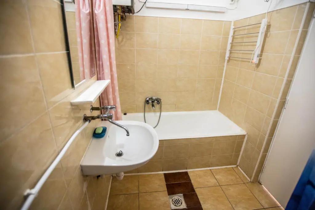 Keleti Apartment City Center Big Flat Bedroom Private Use Будапеща Екстериор снимка